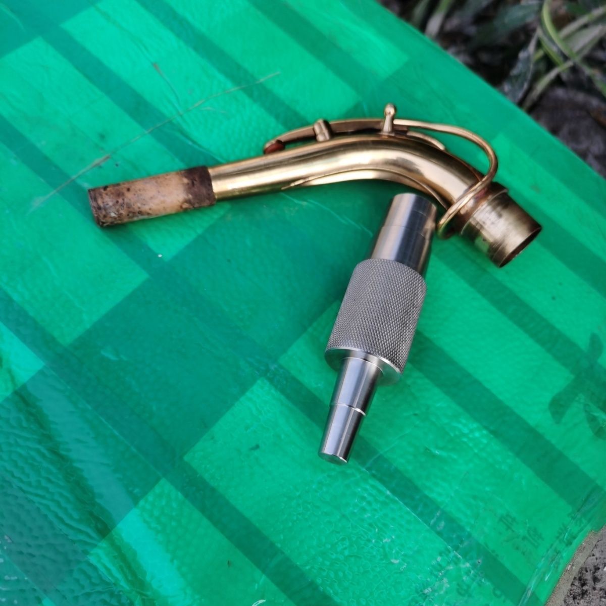 Hot selling saxophone elbow ex - مراجعة Musical Instrument Repairs وسعره